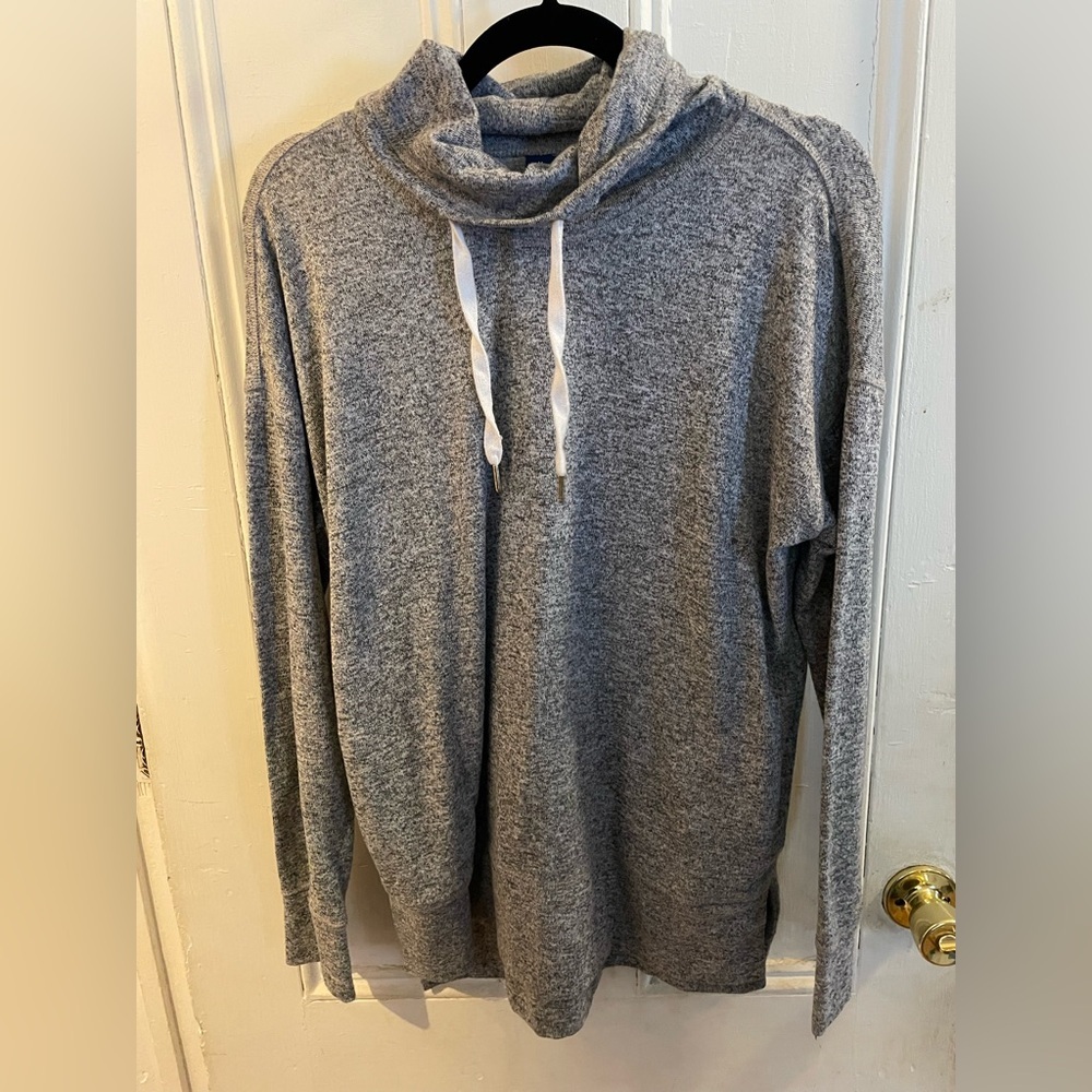 Old Navy Gray Cowl Neck Sweatshirt | women’s medium